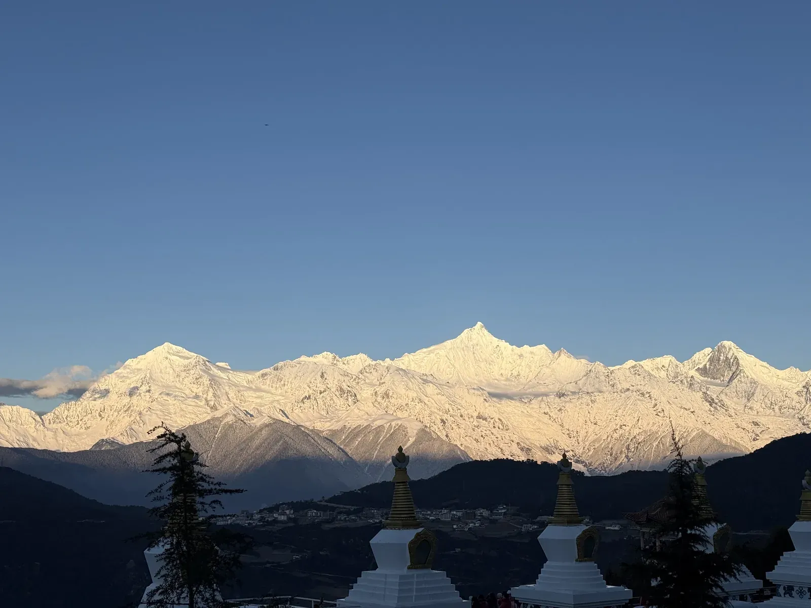 Meili Snow Mountain at sunrise from Wunongding, photographed on our March 2026 drive